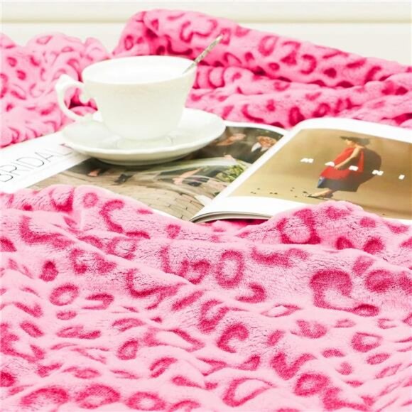 Warm Blanket Pink Soft Fleece Blankets Throw Blankets for Bed - Picture 3 of 8